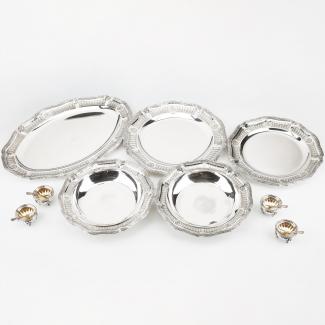 Boin Taburet, Set of silver dishes and salt cellars Circa XIXth