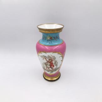 Pink porcelain vase from Paris