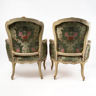 Back of the pair of Louis XV period carved and lacquered beechwood Bergères by Louis-François Mayeux