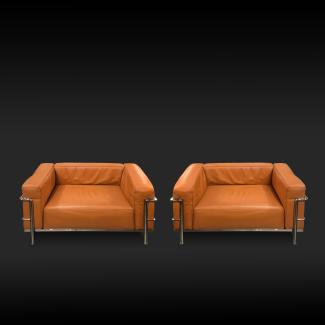 Pair of armchairs Lc2 Le Corbusier, Cassina edition 1970