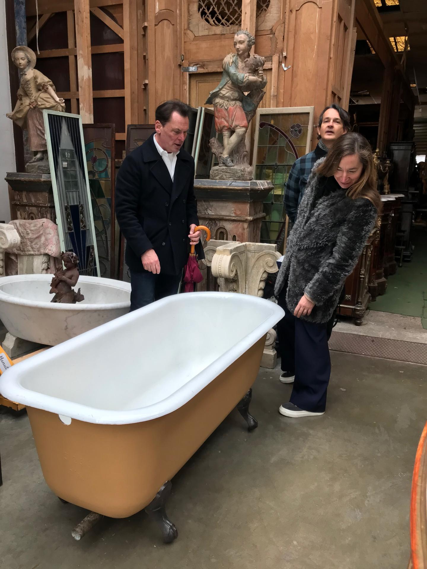 A bathtub in Flea Market