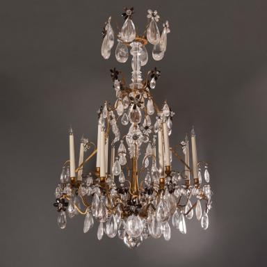 Rock crystal chandelier in bonze and gilded metal in the Louis XV style 