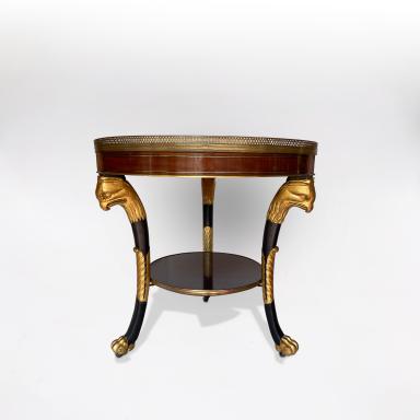 Pedestal table "Aux Griffons" from the Consulate period