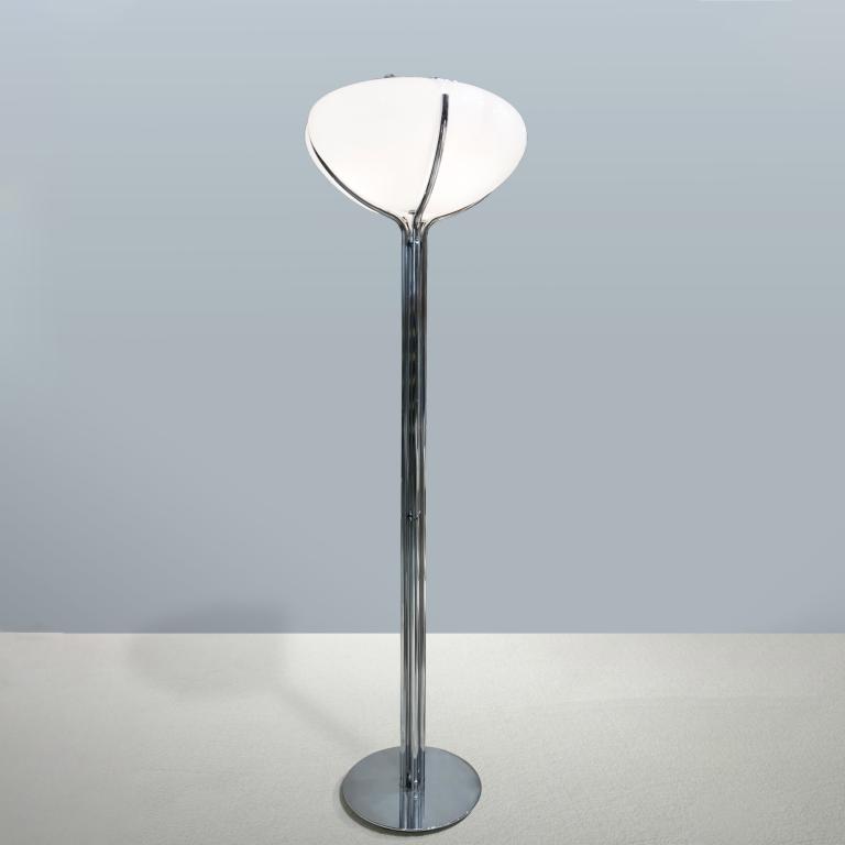 Floor lamp Quadrifoglio by Gae Aulenti / Hervey Guzzini