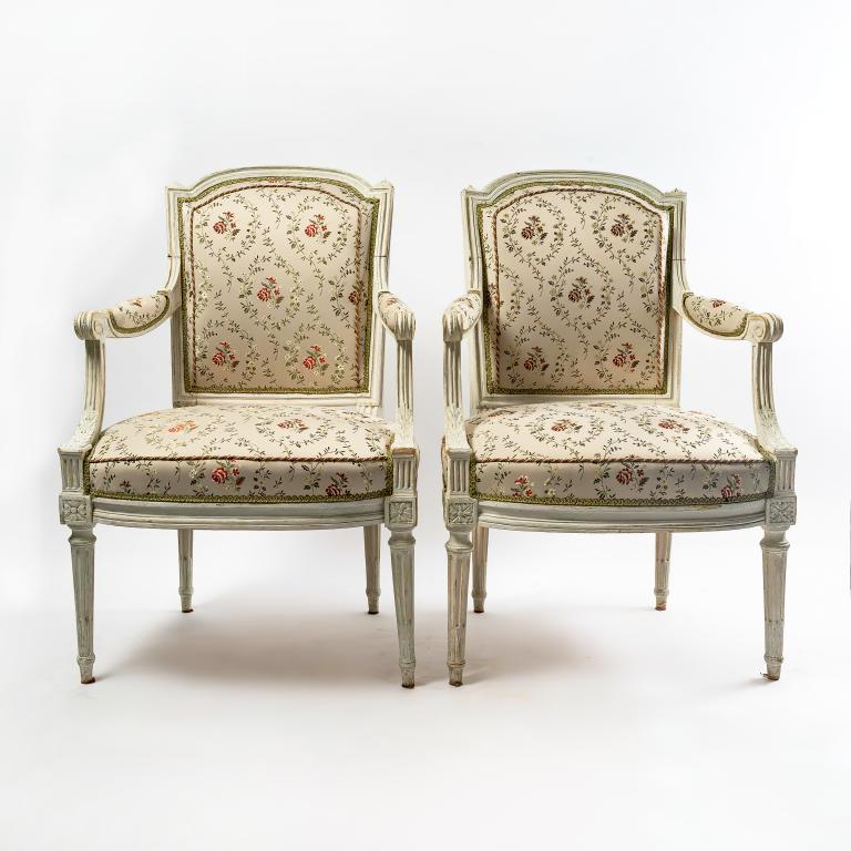Georges Jacob Pair of armchairs ordered in 1780 for the Grand Salon of Beauregard Castel