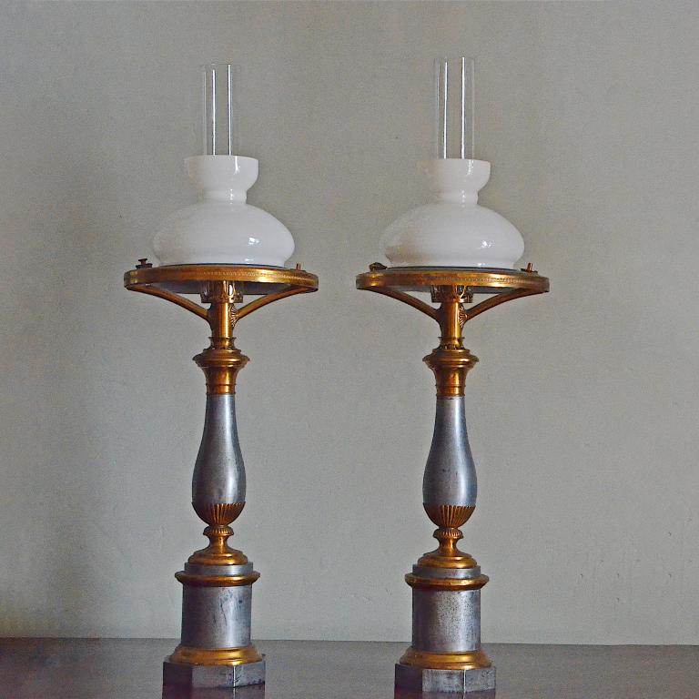 Pair of lamps "sinombre" 