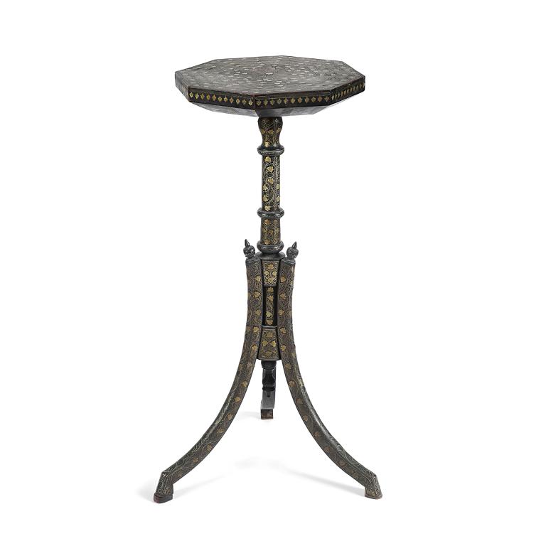 small pedestal table, view 1