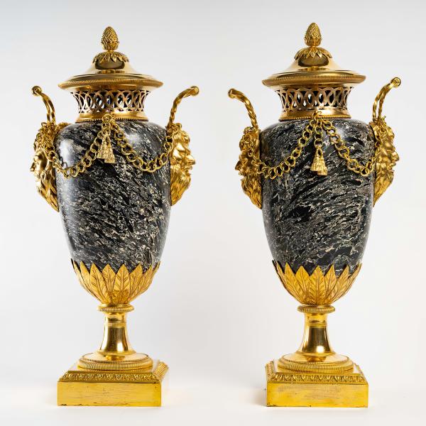 Pair of marble vases in the Louis XVI style, Flea Market Paris