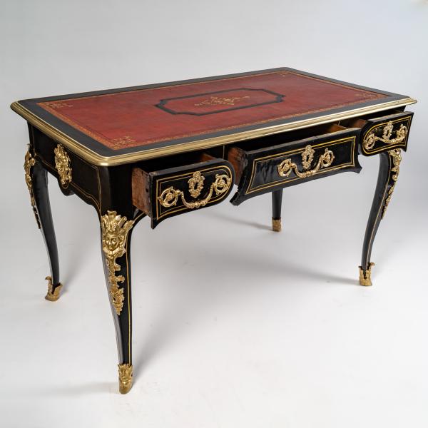 view of the French Louis XIV Period, Elegant flat black lacquered desk with ormolu masks circa 1700
